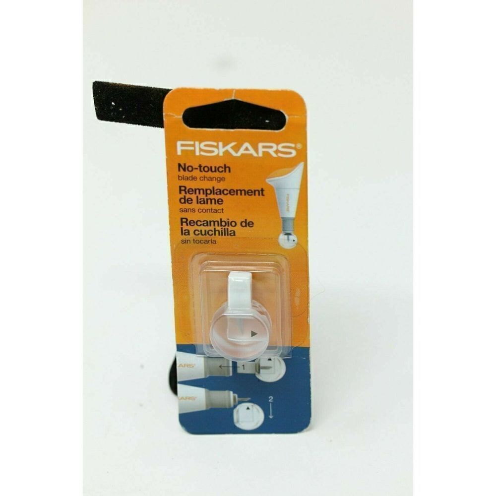 Fiskars No Touch Blade Change 158150-1001 ~ 1 Blade